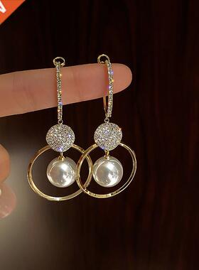 2021 New Fashion Koean Ovesized White eal Do Eaings