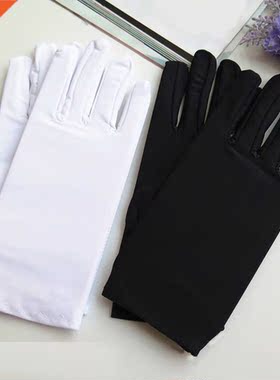 1Par Men Black Whte Etquette Short Gloves Thn Sretch Spa