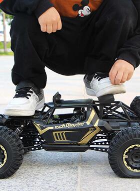 1:8 2 RC Car 2.4G Radio Control 4WD Off-road Electric Vehicl