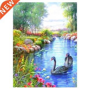 Ugly Duckling Round Diamond Artist Decorates Walls With Diam