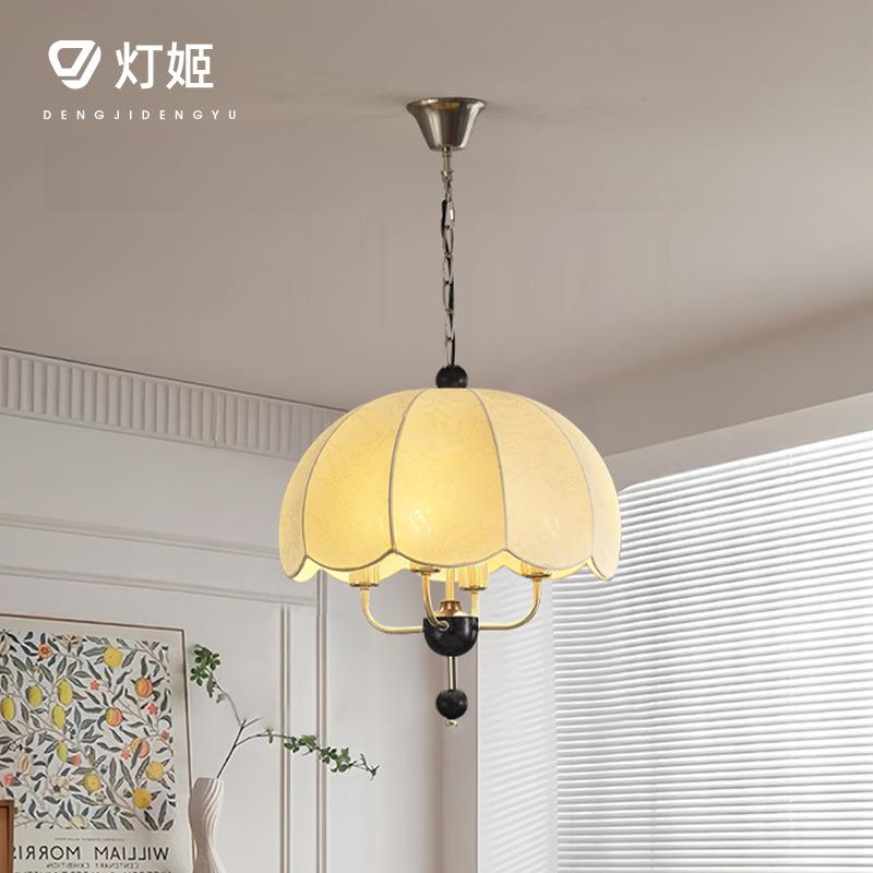法式复古风布艺餐桌吊灯中古木艺吧台卧室灯设计师主卧新款吊线灯