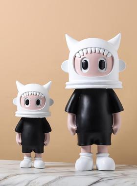 可爱牙齿头盔头套男孩人像摆件潮玩公仔手办电视柜床头柜玄关饰品