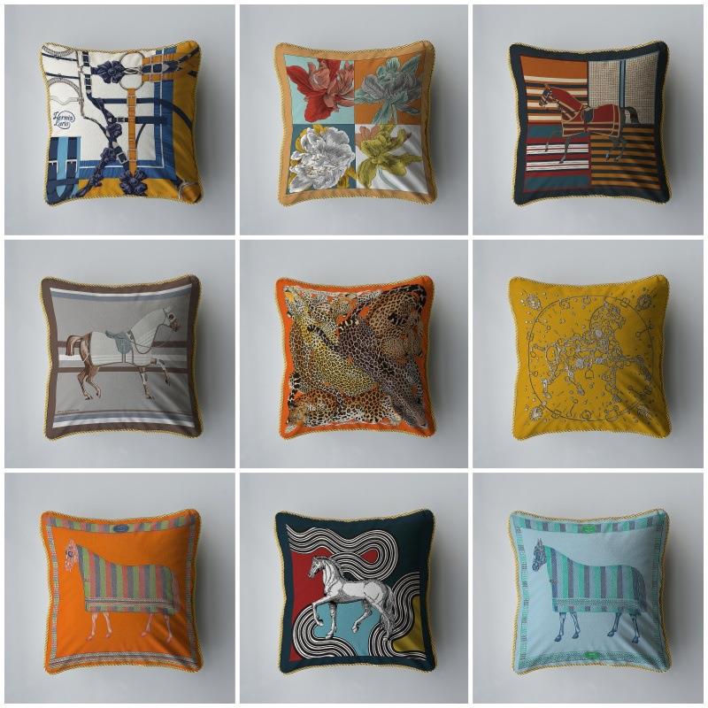 4雪尼尔双面印花抱枕 轻奢时尚客厅沙发装饰方靠垫嵌绳护腰靠枕