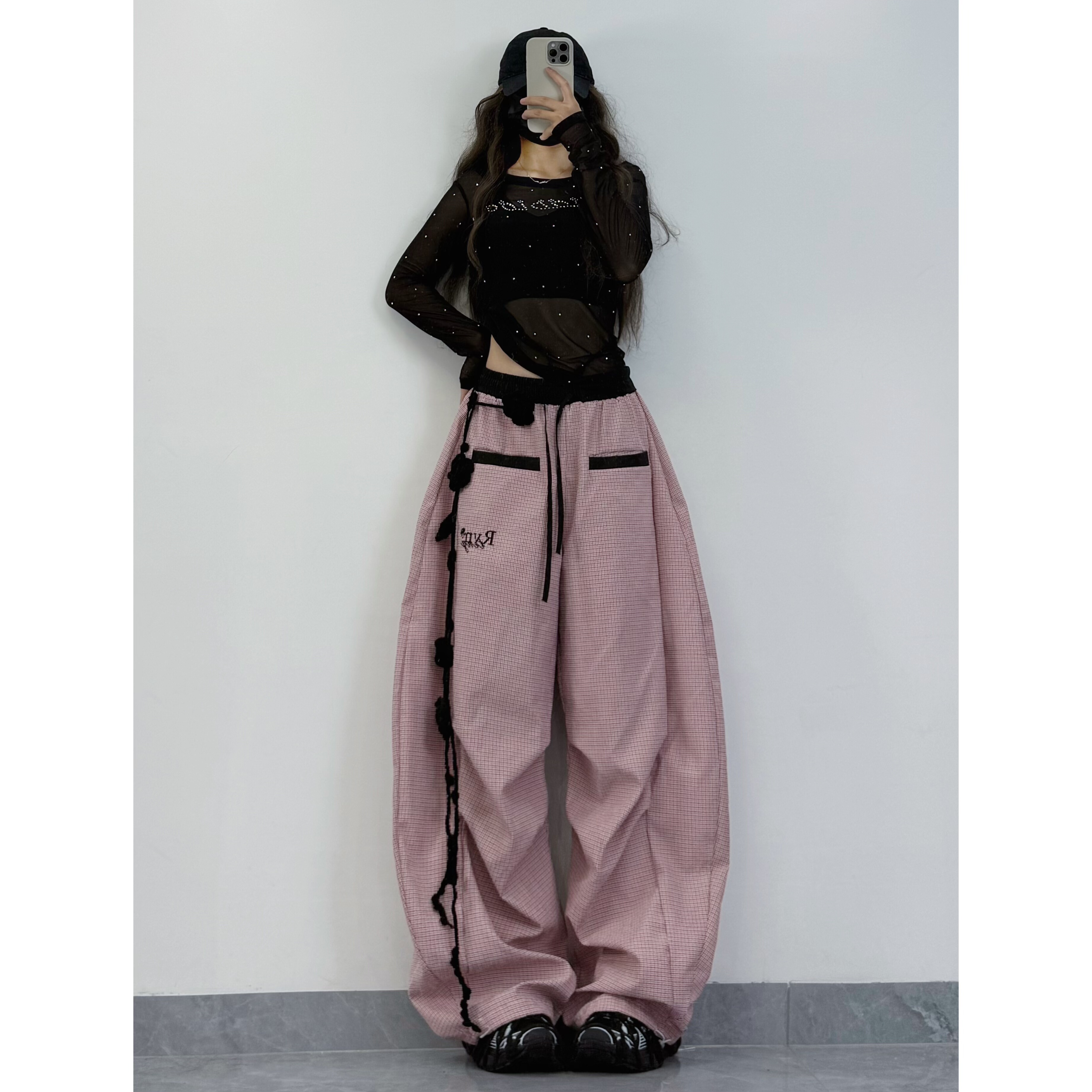 XXBUNI秋季辣妹格子弯刀裤宽松显瘦阔腿裤＋闪钻网纱字母修身上衣