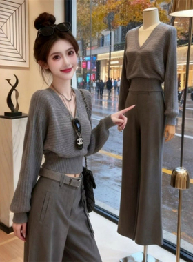 韩系简约灰色V领套头毛衣女秋冬收腰小众显瘦别致短款针织衫上衣