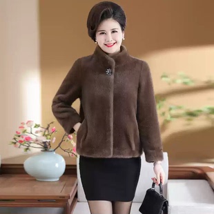 进口矮个子妈妈冬装皮草外套高贵短款中老年新款厚皮毛一体女大衣