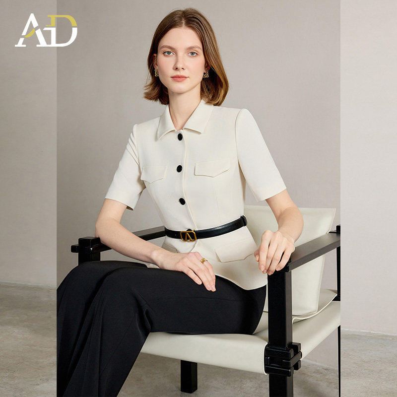 AD干练通勤西装女气质米白色短袖翻领上衣2025新款黑色喇叭裤套装