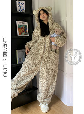 少女可爱豹纹连帽珊瑚绒睡衣女冬