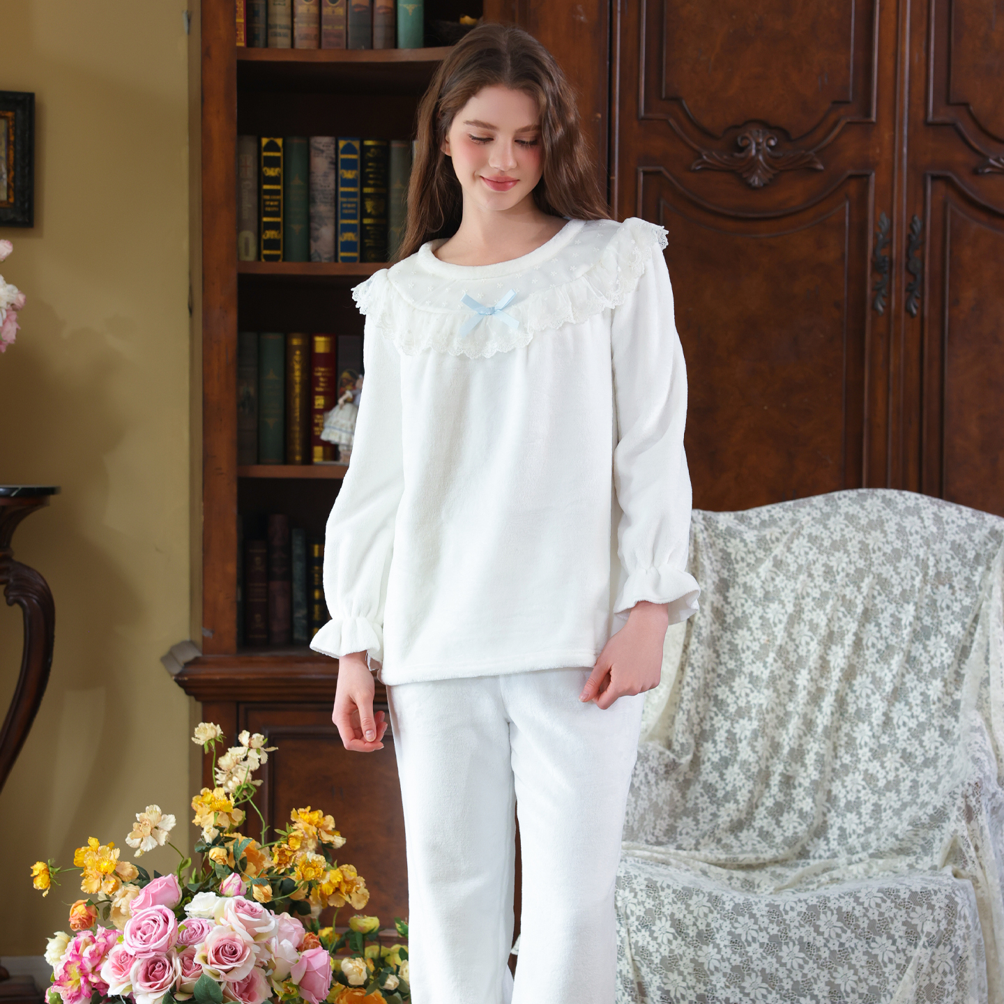 珊瑚绒法式绝美长袖法兰绒睡衣