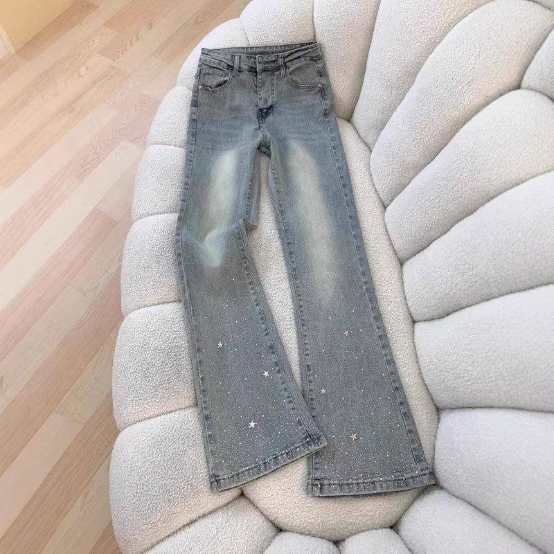 流行洋气星星烫钻闪亮微喇牛仔裤女春季小个子显瘦直筒喇叭马蹄裤