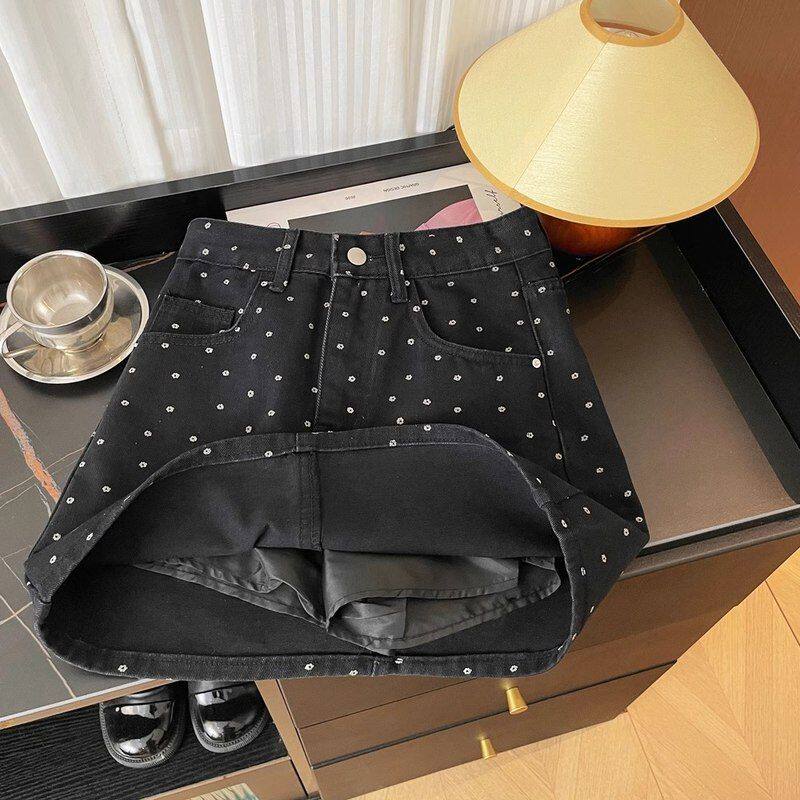 夏装新款韩版高腰A字短裙显瘦小花朵牛仔半身裙甜酷辣妹A字包臀裙