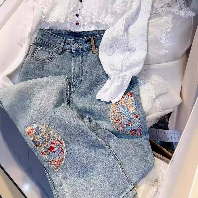 新中式刺绣窄版牛仔裤女2024早秋爆款气质高腰大码显瘦遮肉直筒裤