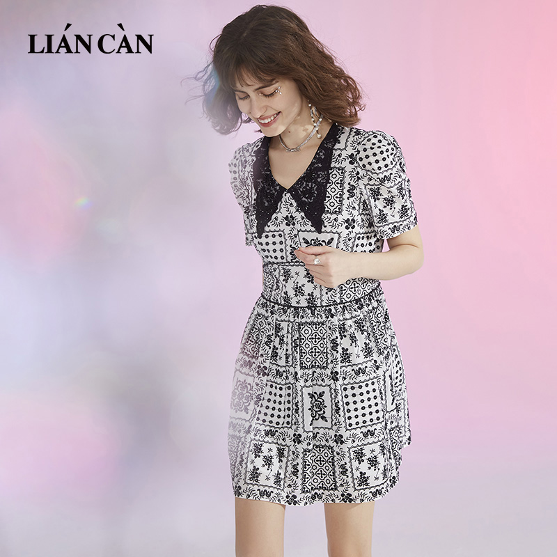 莲灿减龄翻领收腰法式连衣裙