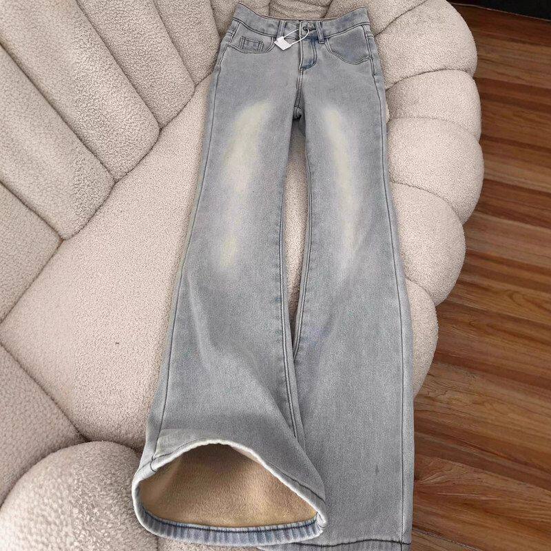 浅蓝色加绒保暖微喇叭牛仔裤女冬季新款水洗高腰弹力小个子马蹄裤
