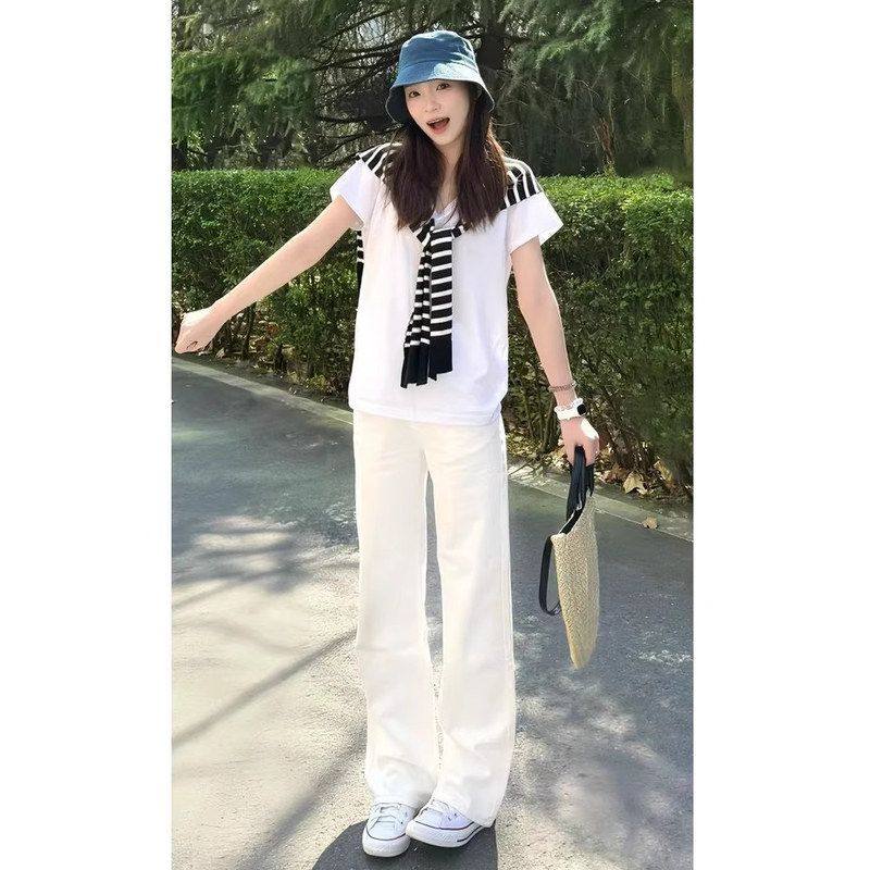 大码白色窄版直筒牛仔裤女春秋新款休闲高腰宽松显瘦垂感阔腿裤子