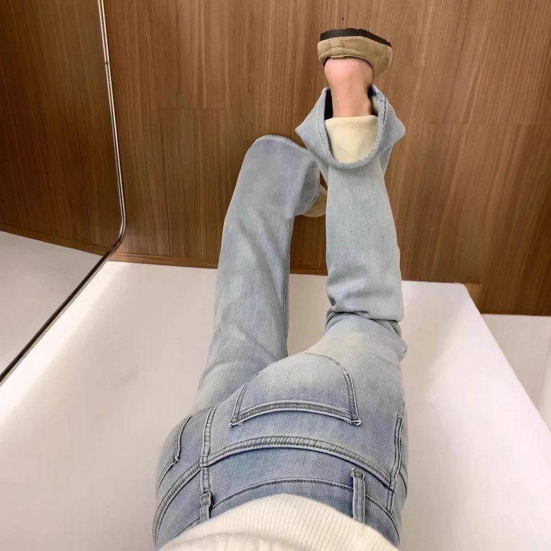 浅蓝色微喇牛仔裤女冬季加绒加厚大码胖mm宽松显瘦设计感喇叭长裤