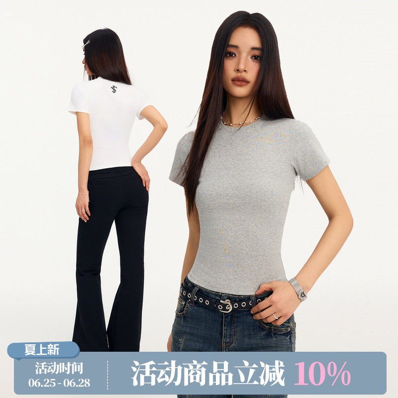 STK SmallTownKid 沙漏腰打底短袖T恤基础修身圆领美式复古女TEE - 实物图