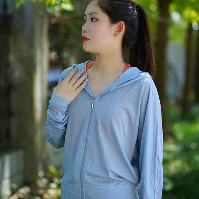 灰壳户外丽诺羊毛登山徒步美利奴羊毛速干透气连帽外套防晒外套