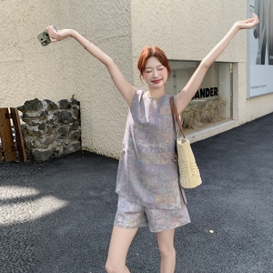 紫色复古气质印花盘扣无袖背心套装女2025夏季新款休闲短裤两件套图片