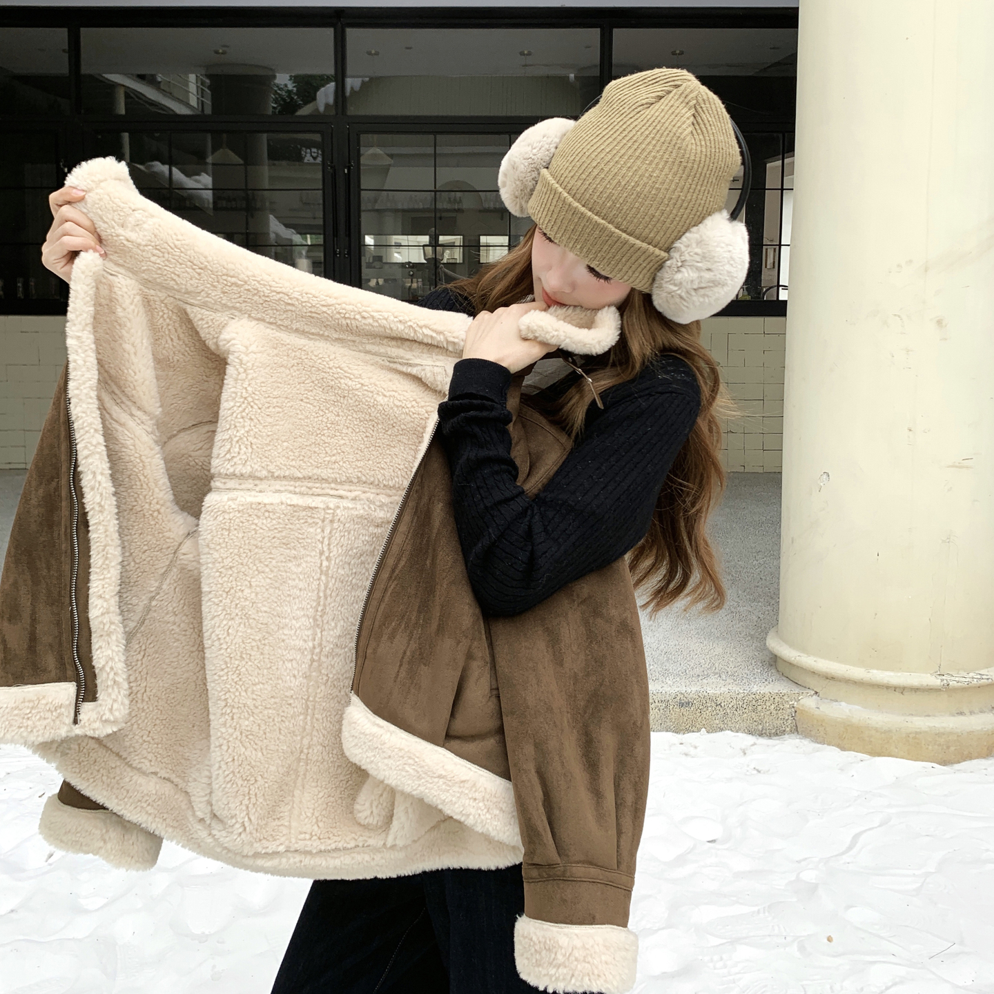 2025年冬季新款刺绣羊羔毛加厚外套203-9565-P195-K298，女装短外套，浙宝203