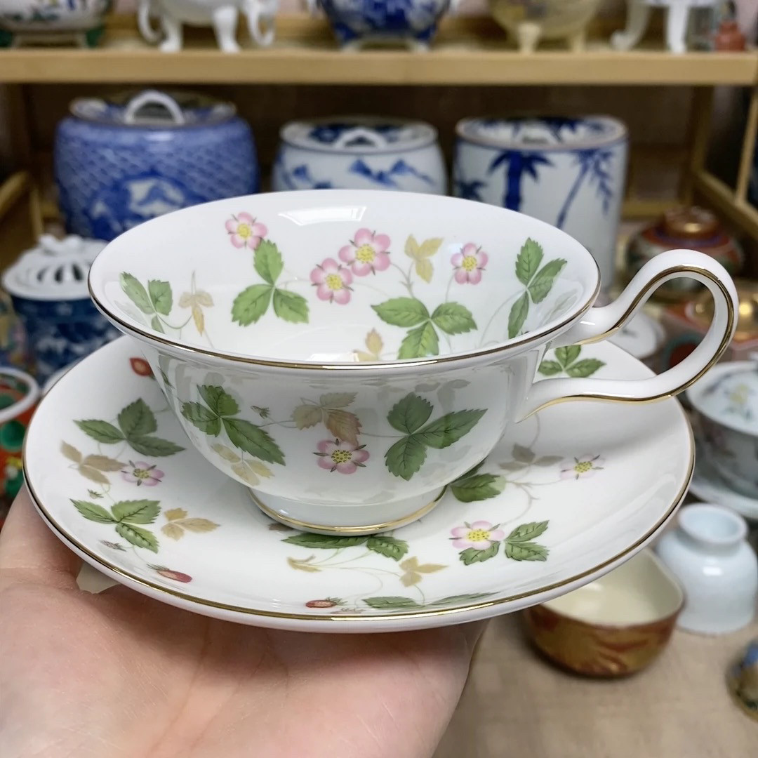 韦奇伍德 野草莓骨瓷咖啡杯套装