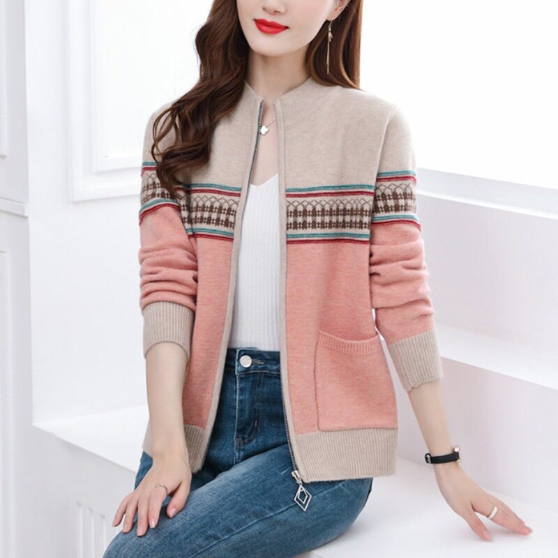 春秋冬2026中年新款拼色小外套女士毛衣外搭上衣针织开衫洋气女款