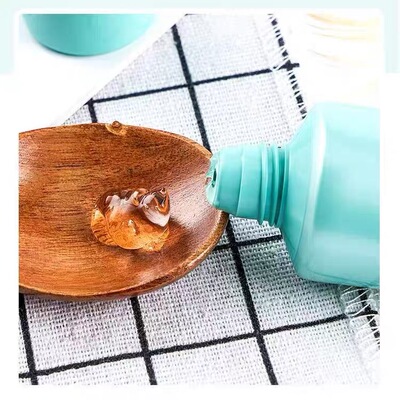 40g补水保湿芦荟胶晒后舒缓修复面霜