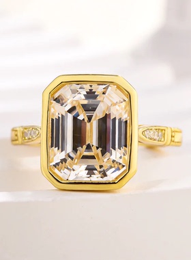 时尚简约轻奢百搭祖母绿切工包镶4.5克拉戒指女925银镀18K金