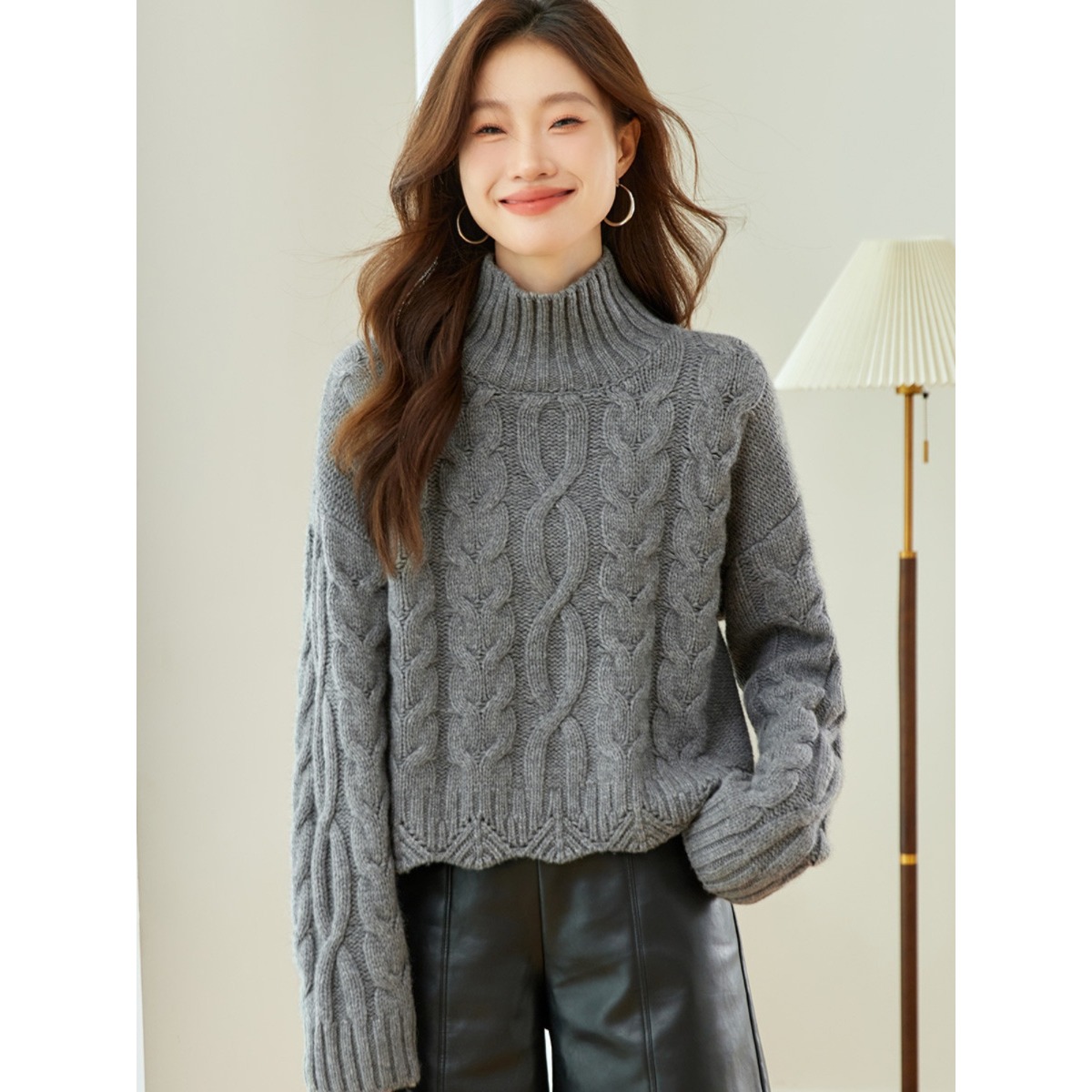 复古麻花高领羊毛衫女秋冬外穿2025新款慵懒风宽松短款毛衣打底衫