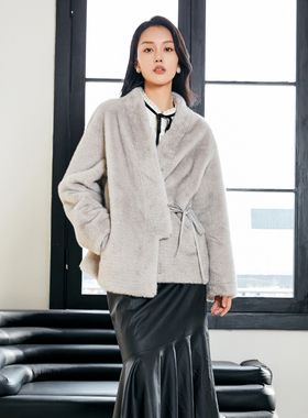 Lucidy/鲁思蒂绒毛外套女秋冬款2024新款加厚休闲时尚不规则上衣