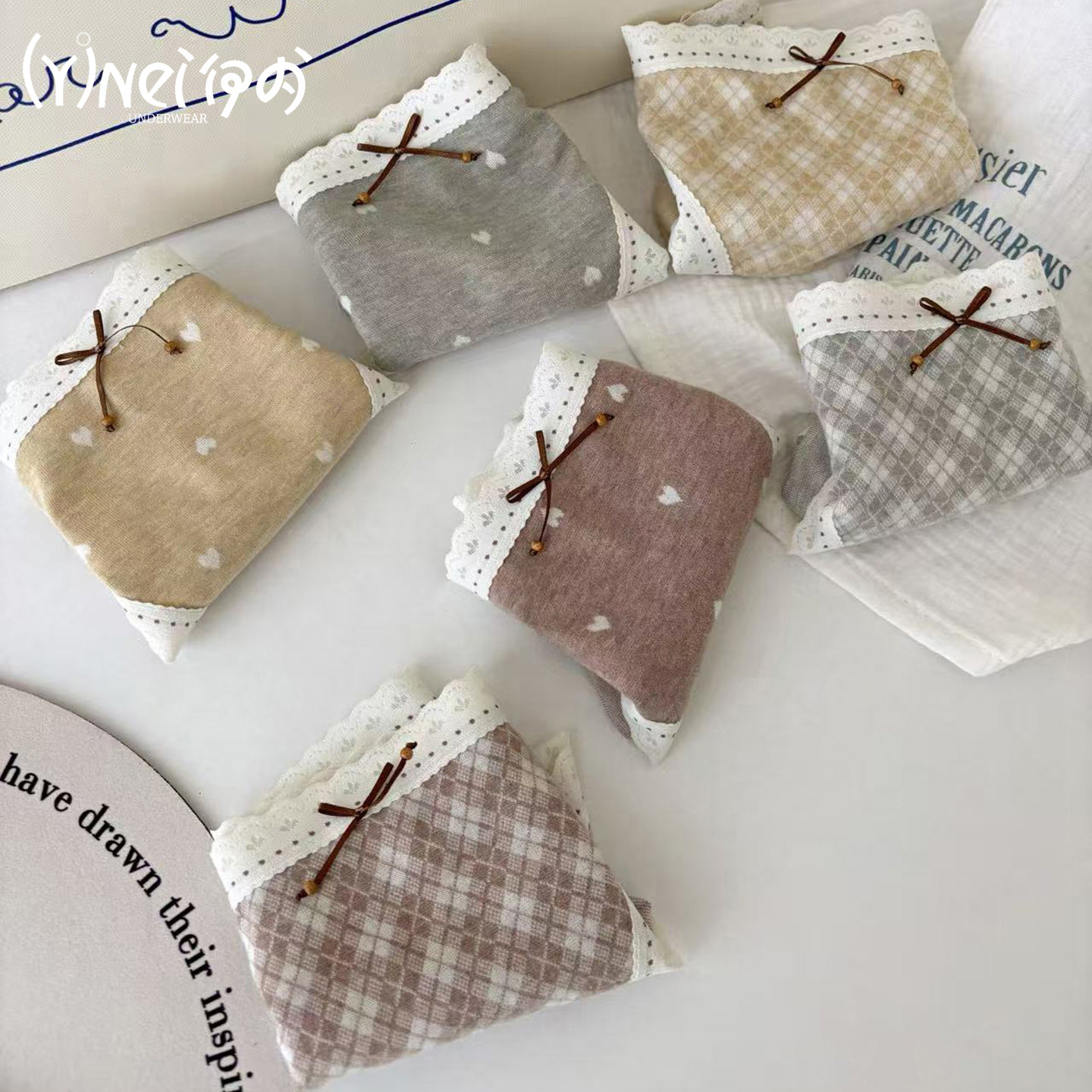 伊内裤女石墨烯抗菌无痕蕾丝边格纹爱心中腰高开叉保暖磨毛三角裤,女士内衣/男士内衣/家居服,女三角裤,淘宝优惠券,粉丝福利购,淘宝优惠卷