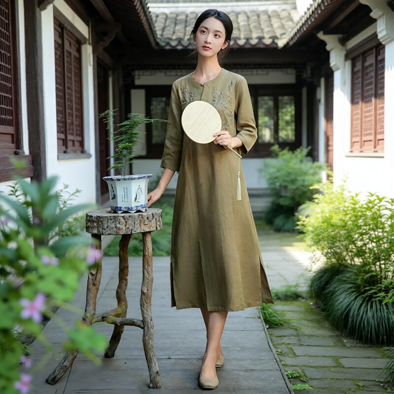 2026年新款亚麻高考旗袍刺绣复古旗袍连衣裙女夏天新中式禅意裙子