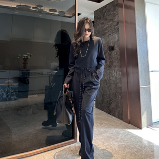 Sorrytin 别出心裁的设计 很特别 假两件套头西服上衣+羊毛裤套装
