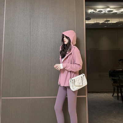 其他休闲常规锦纶薄绒聚纤冲锋衣