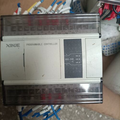 可维修信捷PLC，型号XD3-24R-E和XD3-16R，成色如图议价