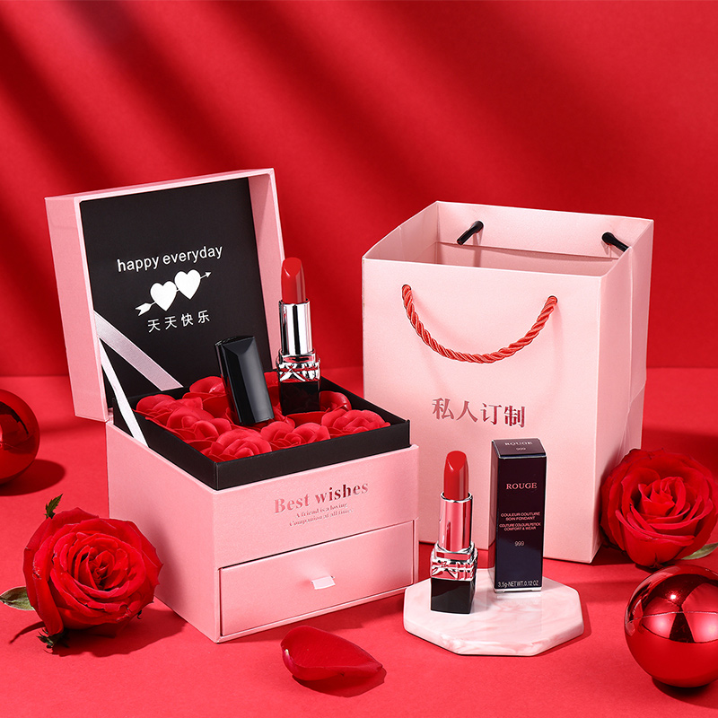 情人节高级感送老婆口红生日礼物