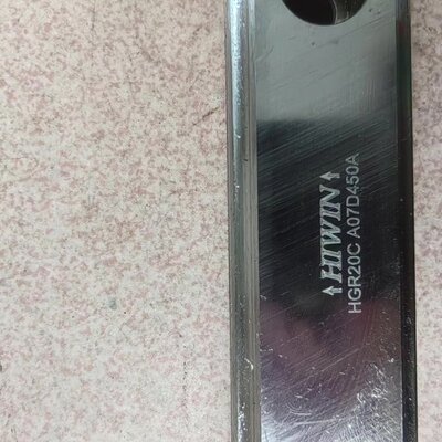 议价HIWIN导轨HGR20C，带HGH20滑块，未使用，标可维修