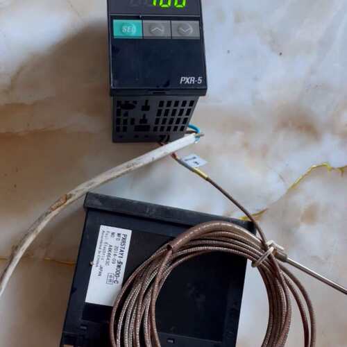 议价PXR-5温控表温控器PYR5TAY1-5W000成色蛮可维修