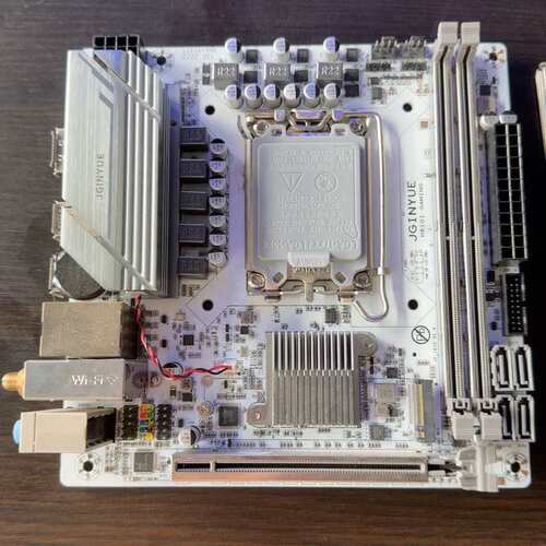 议价精粤 JGINYUE H610I GAMING ITX主板可维修