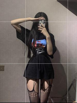 惑LGL：吊带袜蕾丝黑色丝袜性感镂空薄款复古连裤袜渔网袜欧美