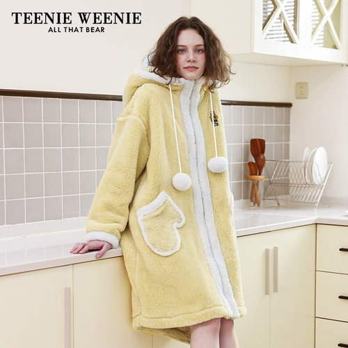 TeenieWeenie秋冬季加厚连帽睡裙