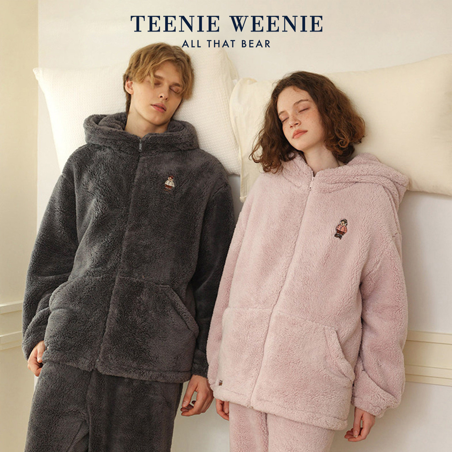TeenieWeenie小熊睡衣女款秋冬季加厚连帽保暖男士家居服