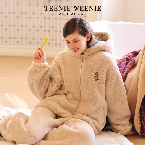 TeenieWeenie小熊睡衣女加绒加厚