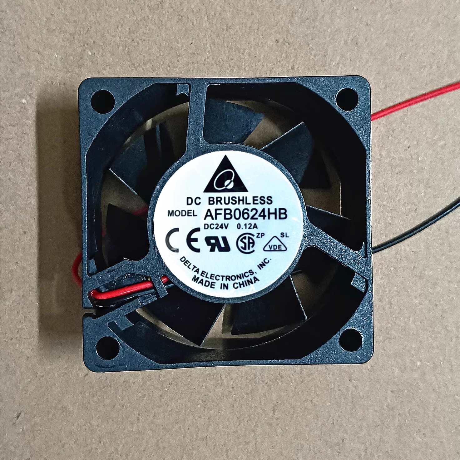 全新台达 AFB0624HB 6025 6cm厘米 24V 0.12A 滚珠轴承变频器风扇