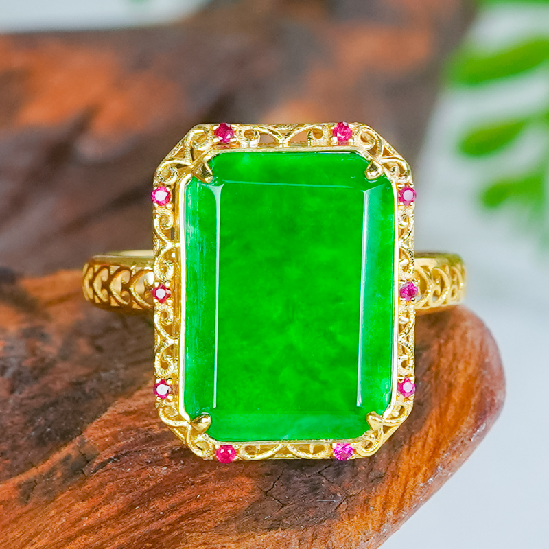 洛丽亚18K金满绿翡翠无事牌