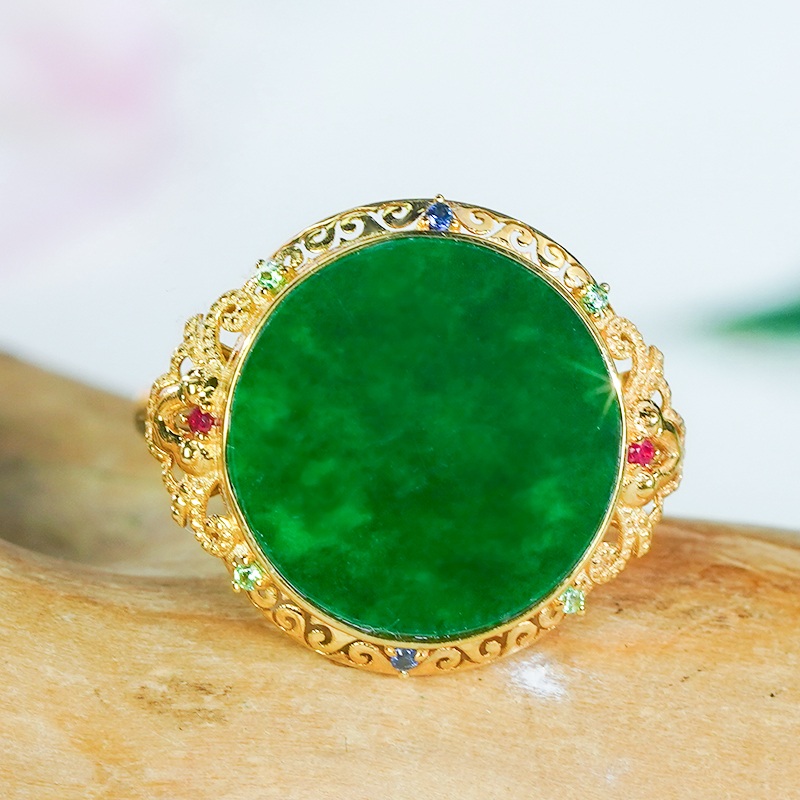 18K金A货满辣绿翡翠圆牌戒