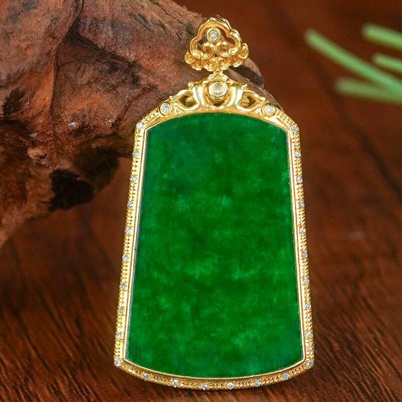 18K金镶玉天然A货翡翠时尚精致简约辣绿祥云无事牌吊坠送妈妈礼物