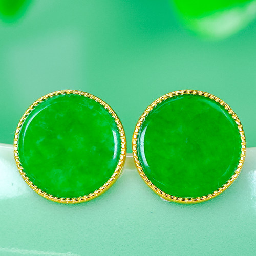 天然翡翠A货银镶嵌时尚简约气质满绿龙石圆牌耳钉一对（大号）