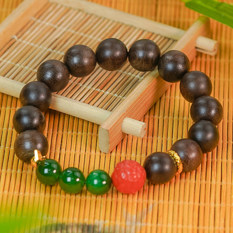 天然南红玛瑙银镶嵌时尚精雕设计感圆珠手串(男款)