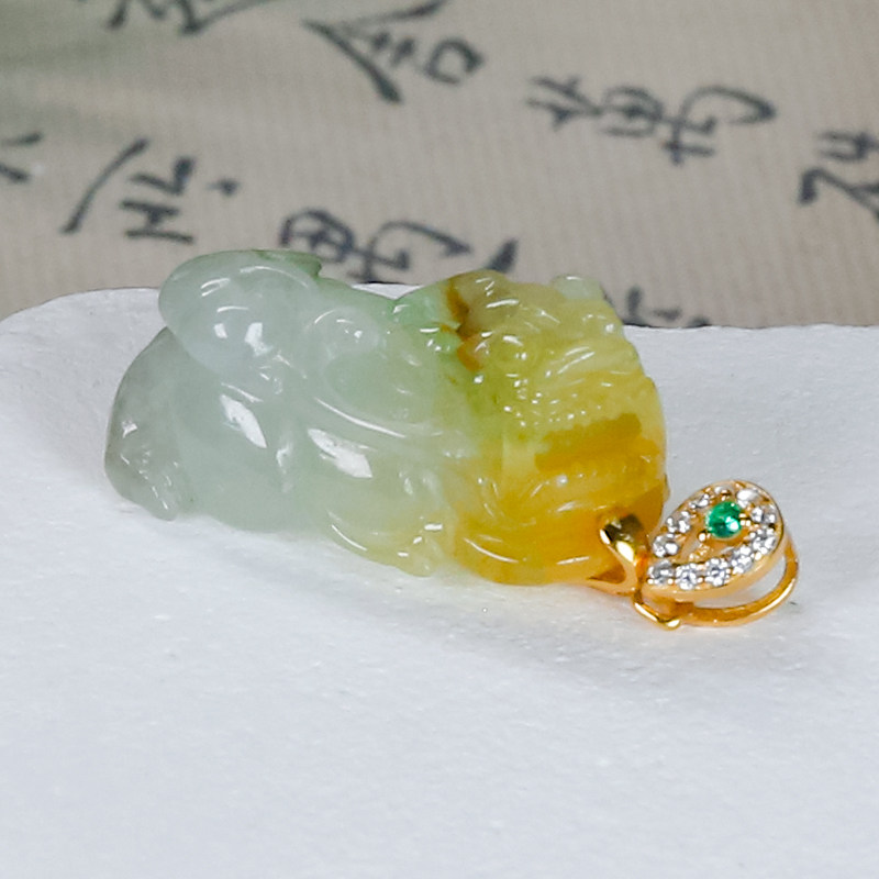 送老婆送爱人精致时尚简约风银镶嵌招财天然飘花翡翠貔貅单吊坠